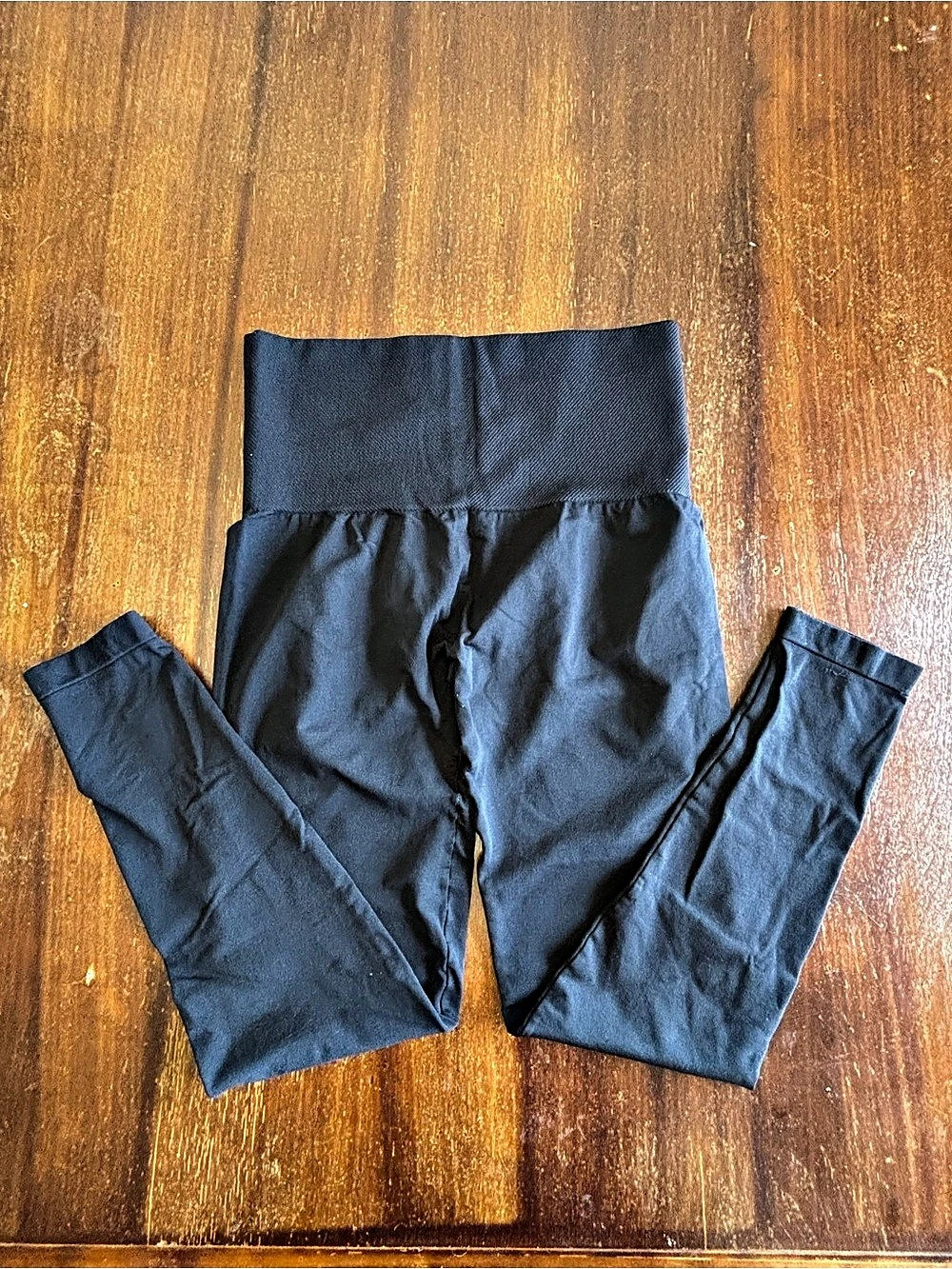ASSETS by Spanx Women's Black Leggings Size 1X Like New